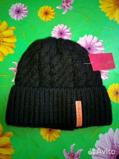 Шапка новая