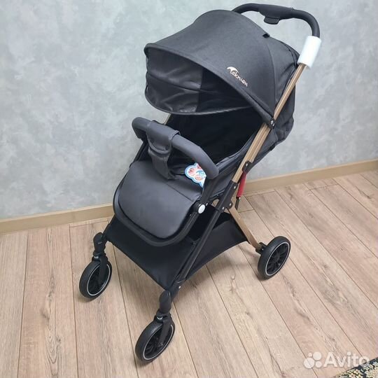 Коляска новая в упаковке