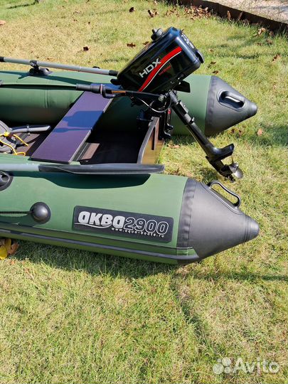 Лодка с мотором