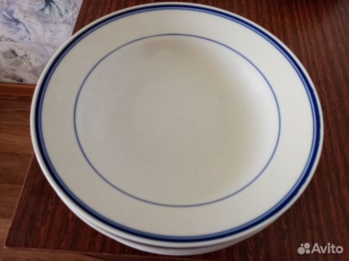 Глубокие суповые тарелки