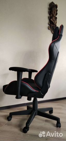 Кресло геймера (игровое) bloody GC-400