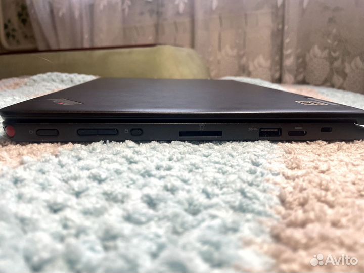 Ноутбук Lenovo thinkpad yoga