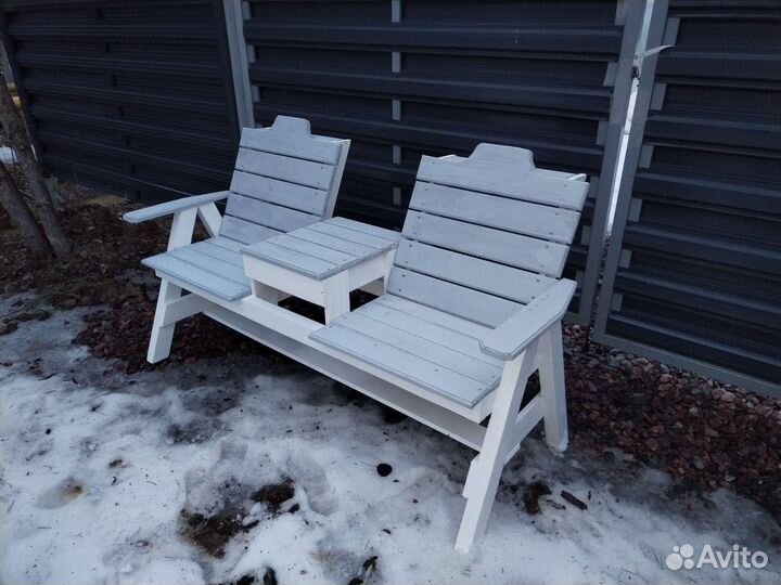 Скамейка уличная для дачи кафе или ресторанов