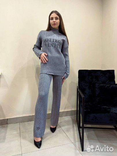 Трикотажный костюм женский