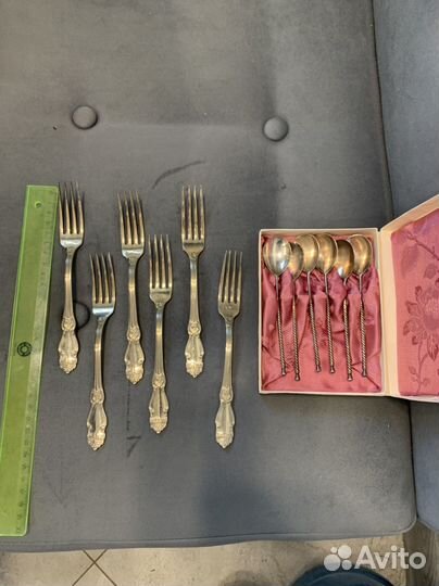 Вилки десертные роза и чайные ложки. Мельхиор