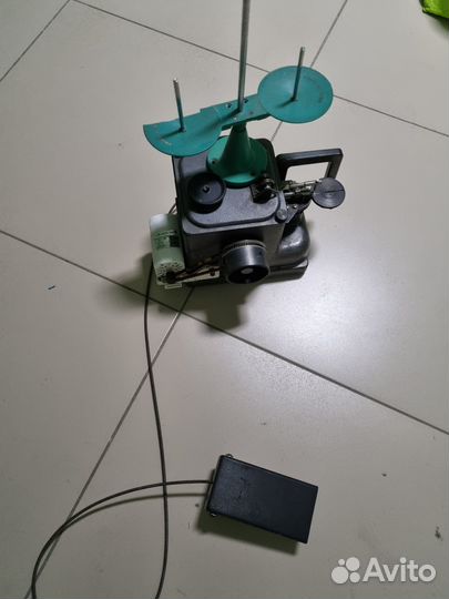 Продам оверлок