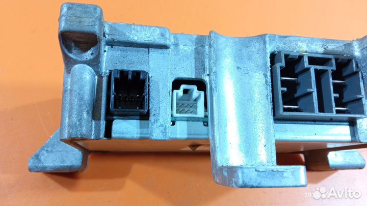 Блок управления рулевой рейки Mitsubishi Colt Z34