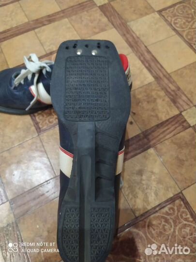 Лыжные ботинки классические