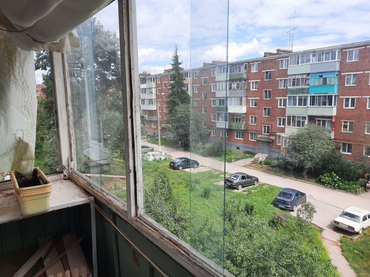 2-к. квартира, 42 м², 3/5 эт.