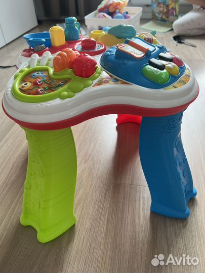 Музыкальный игровой столик fisher price
