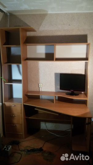 Стол, полки, стеллаж