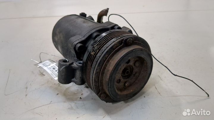 Компрессор кондиционера BMW 5 E39, 2000