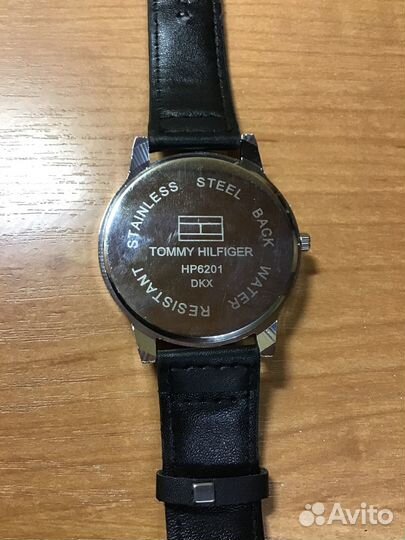 Часы Tomy Hilfiger