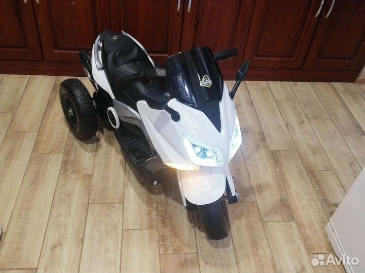 Детский мотоцикл на аккумуляторе