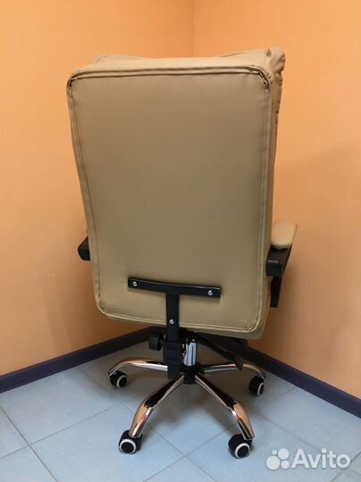 Компьютерное игровое (геймерское) кресло. Новые