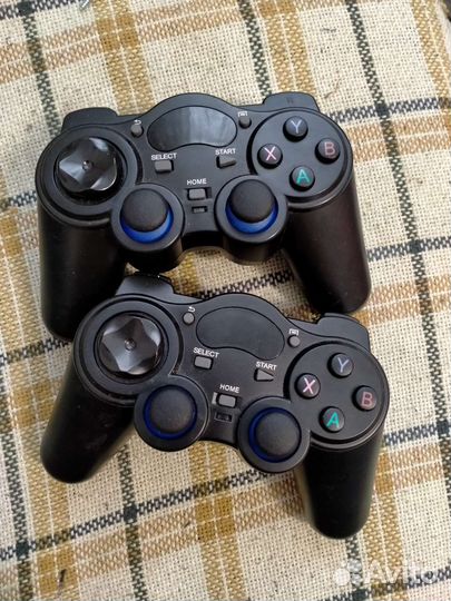 Джойстик для телефона и пк. Геймпад