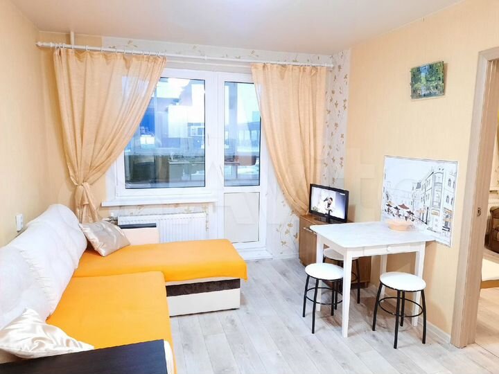 2-к. квартира, 32 м², 1/17 эт.