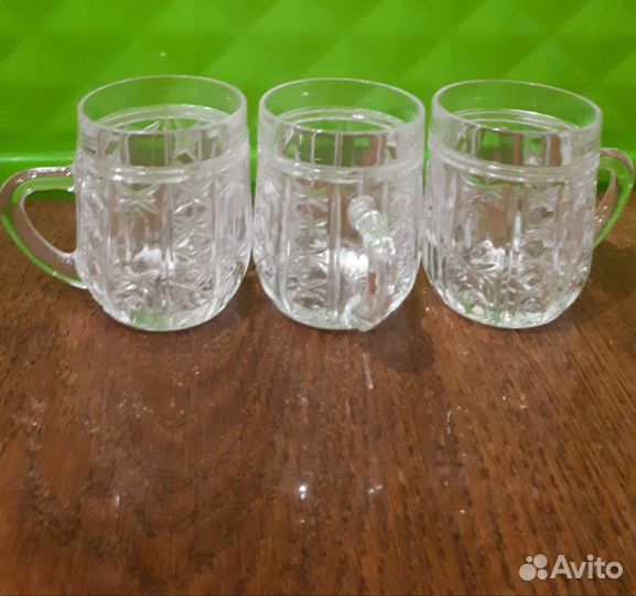 Хрустальный бокал