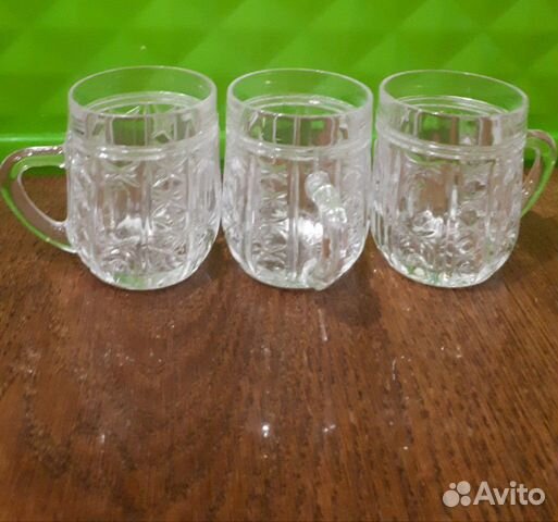 Хрустальный бокал