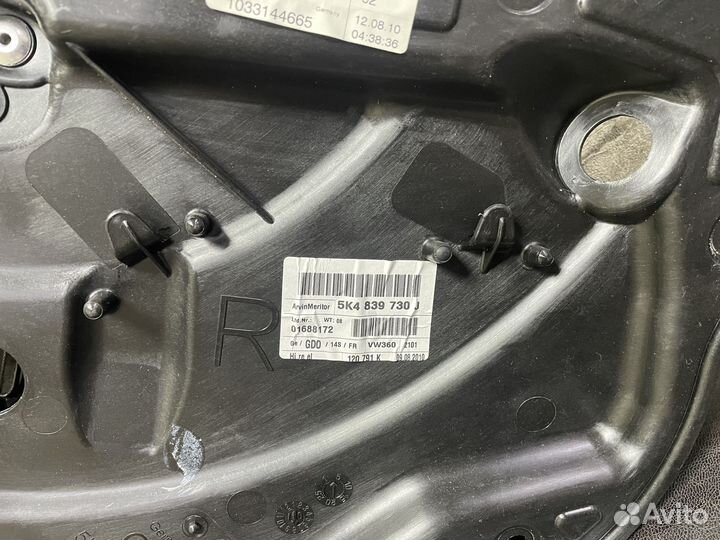 Стеклоподъемник задний правый Фольксваген Гольф 6