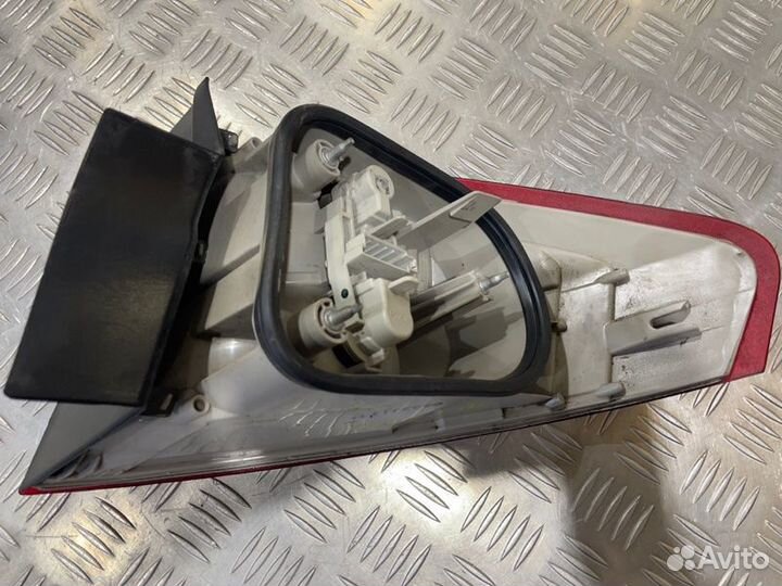 Фонарь задний левый Ford Mondeo 4 2.3