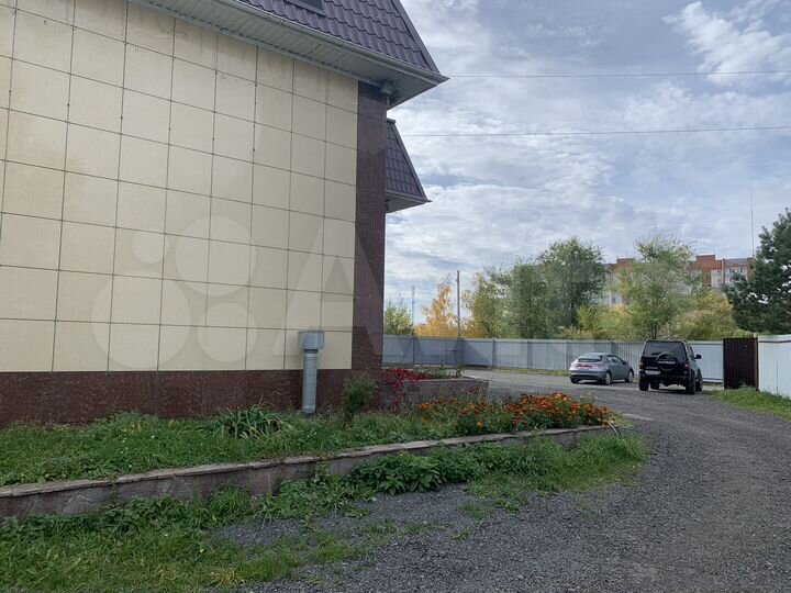 Гостиница, 445.6 м²