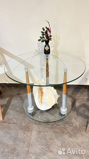 Столики, подставки