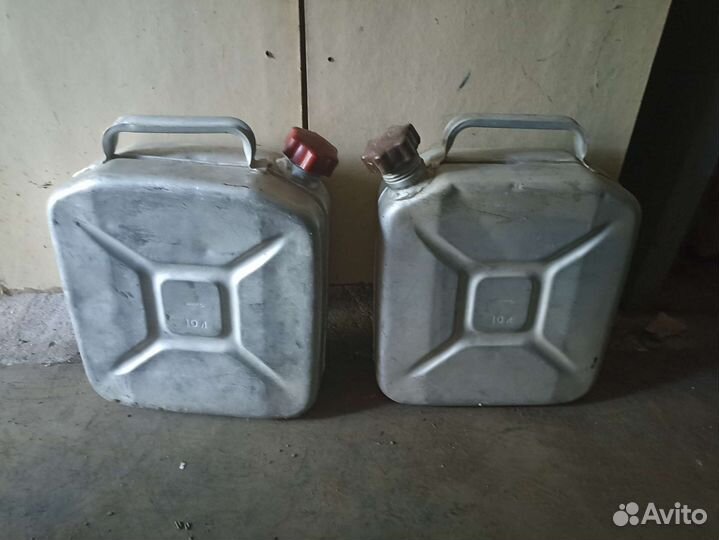 Канистра 10 литров