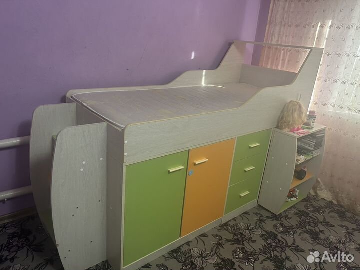 Кровать чердак