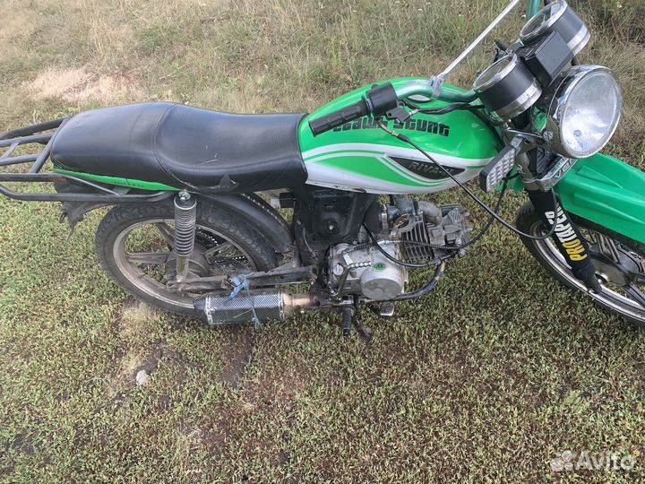 Мотоцикл Vento RX (140)