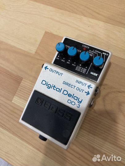 Гитарная педаль digital delay Boss dd-3