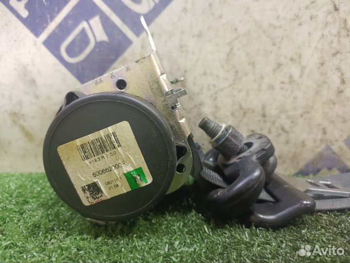 Ремень безопасности задний правый Ford Fusion