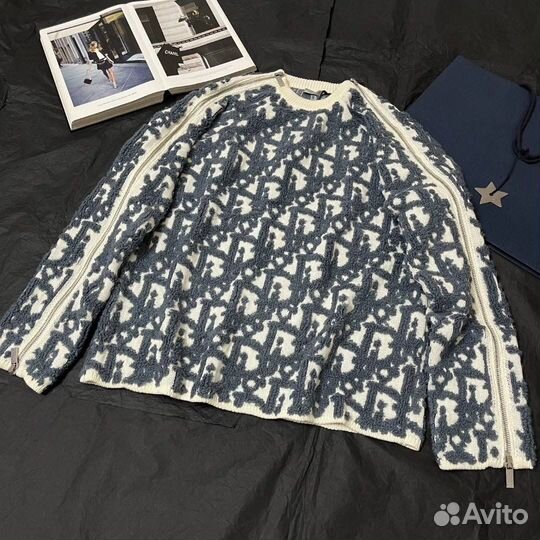 Свитер christian dior