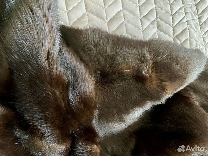 Шуба норковая с капюшоном 42