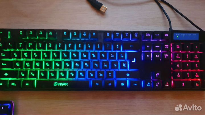 Игровая клавиатура с подсветкой