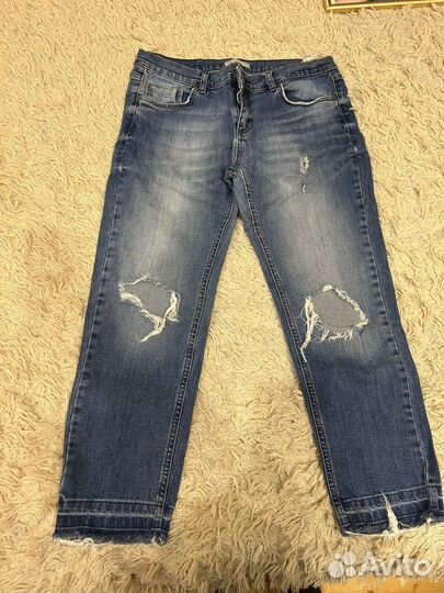 Джинсы новые
