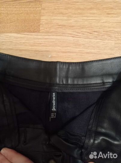 Кожаные шорты Stradivarius