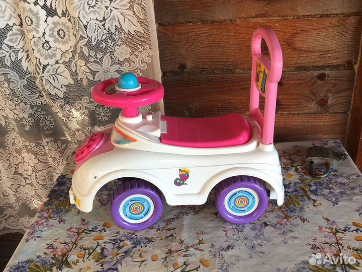 Машинка-каталка