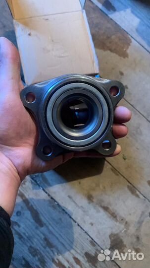 Ступица тойота авенсис Т220