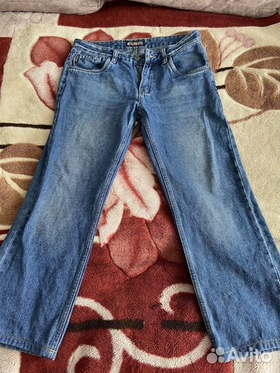 Джинсы мужские