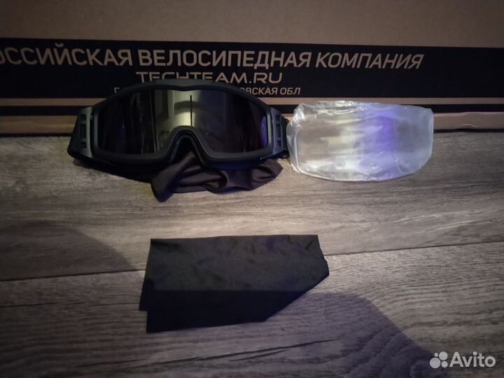 Горнолыжные очки