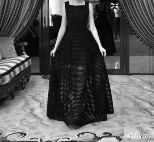 Вечернее платье