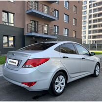 Hyundai Solaris 1.6 AT, 2015, 56 000 км, с пробегом, цена 1 395 000 руб.