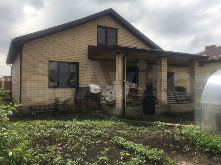 Коттедж 100 м² на участке 7 сот.