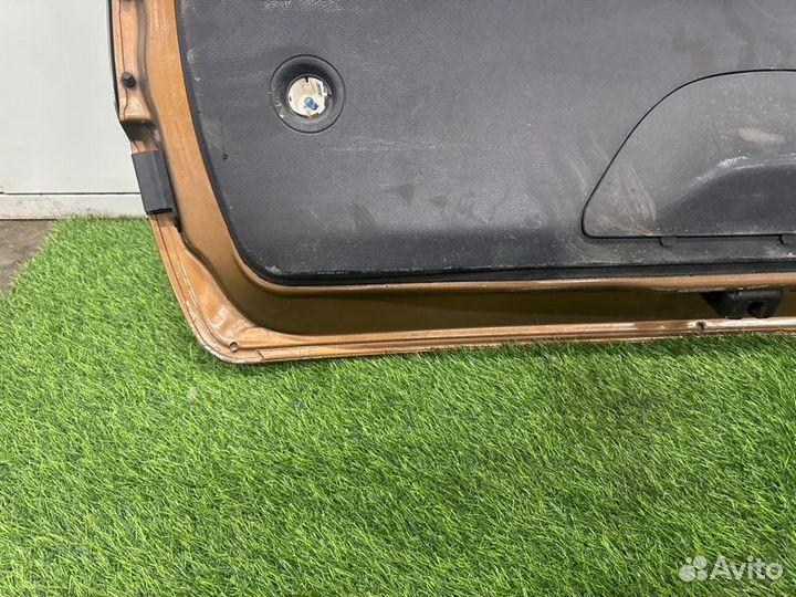 Крышка багажника Jeep Grand Cherokee WK2 3.6 ERB