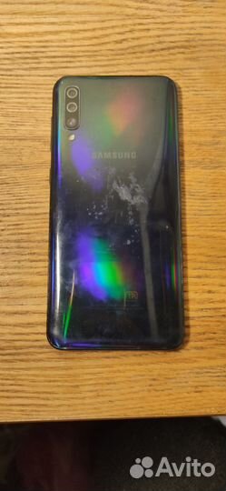 Samsung Galaxy A50, 4/64 ГБ