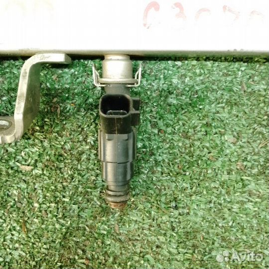 Рампа топливная Ford Focus 2 qqda qqdb qqdc 1.8Л