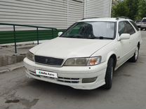Toyota Mark II Wagon Qualis 2.2 AT, 2001, битый, 370 000 км, с пробегом, цена 320 000 руб.