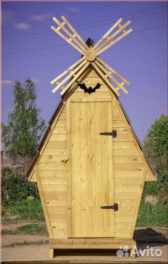 Уличный туалет деревянный Ш323