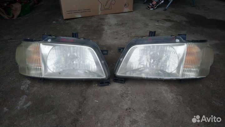 Фары на nissan cube
